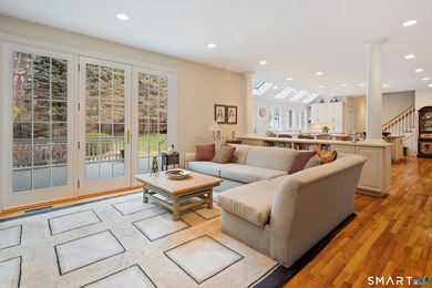 Exceptional custom-built 4 to 5 bedroom Colonial in desirable - photo 21