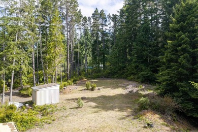 Here's your chance to own two side-by-side residential tax lots - photo 24