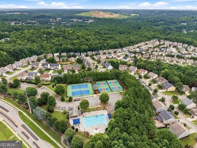Welcome to this beautifully maintained 4-bedroom, 2.5-bath - photo 26