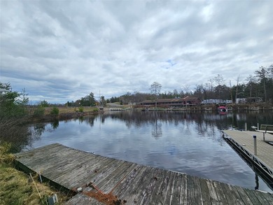 Enjoy the beauty of Minong and the stunning foliage of Douglas - photo 4