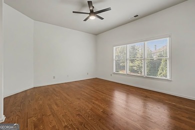 Welcome to your move-in-ready home! This well-maintained - photo 36