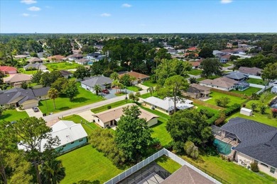 Welcome home to 10 Fenwick Lane, a charming starter home or - photo 37