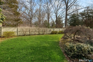 Exceptional custom-built 4 to 5 bedroom Colonial in desirable - photo 39