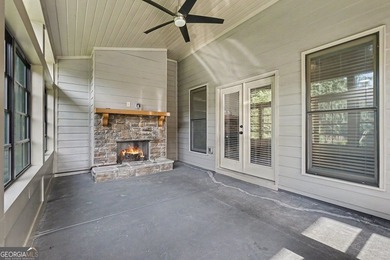 Welcome to your move-in-ready home! This well-maintained - photo 40