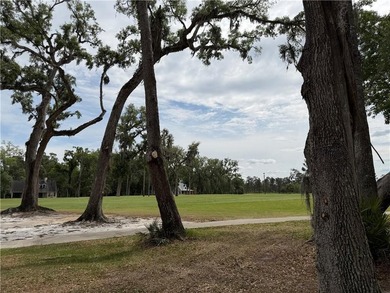 Build your custom home in a premier and gated coastal golf - photo 1
