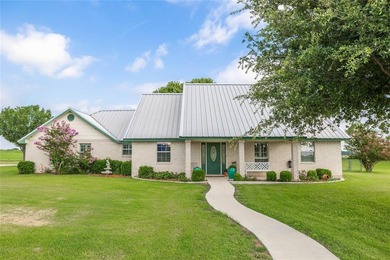 (private lake, pond, creek) Home For Sale in De Leon Texas