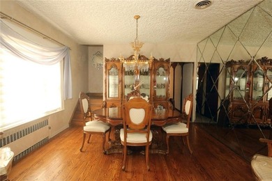 Semi Detached single family brick 3 bedroom home, 2 baths, large - photo 5