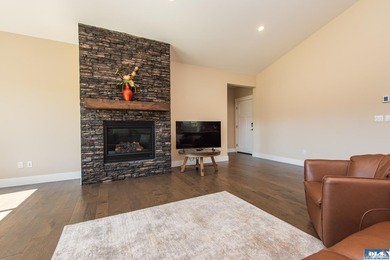 This beautifully maintained 2022 home offers effortless living - photo 9