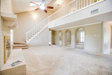 Beautiful 4-bedroom, 2.5-bath, two-story family home located on - photo 10