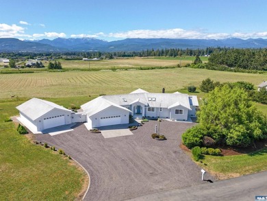 Welcome to 141 Kiwi Lane, a beautifully crafted home offering - photo 3