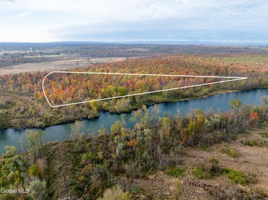 Wooded and wonderfully untouched, this property is a haven for - photo 11