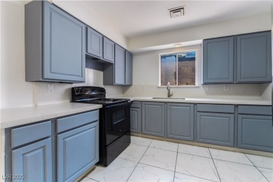 NICE NEIGHBORHOOD, NO HOA, WITH EVERYTHING CLOSE BY INCLUDING