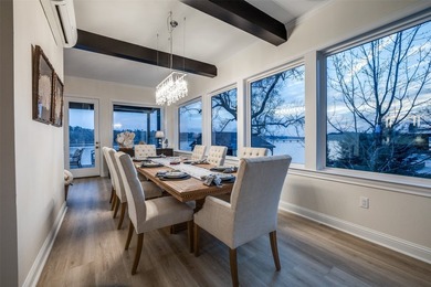STUNNING & BEAUTIFULLY UPDATED multi-generational property HAS - photo 17