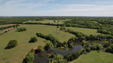 Discover your own piece of Texas paradise with this exceptional - photo 18