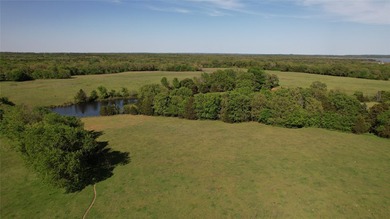 Discover your own piece of Texas paradise with this exceptional - photo 21