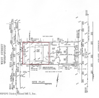 Prime development opportunity for investors and builders! This - photo 1
