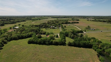 Discover your own piece of Texas paradise with this exceptional - photo 23