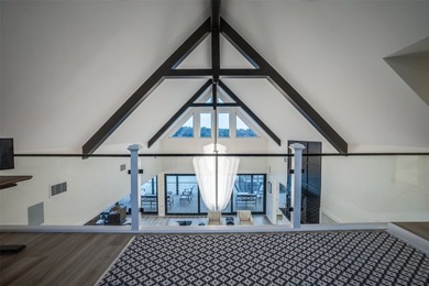 STUNNING & BEAUTIFULLY UPDATED multi-generational property HAS - photo 24