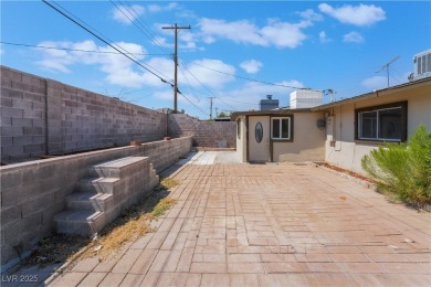 NICE NEIGHBORHOOD, NO HOA, WITH EVERYTHING CLOSE BY INCLUDING