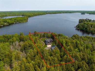 Experience unparalleled luxury and privacy on Garden Lake, part - photo 2