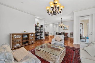 A rare opportunity to own a top-floor, rear corner residence in - photo 5