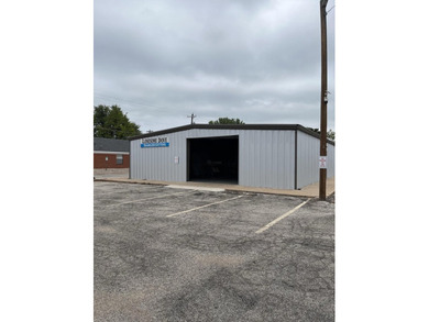 OC Fisher Lake Commercial Sale Pending in San Angelo Texas