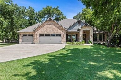 Cedar Creek Lake Home For Sale in Kemp Texas