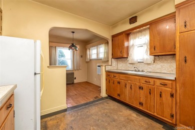 ** Welcome Home! ** Don't miss this great opportunity to make - photo 8