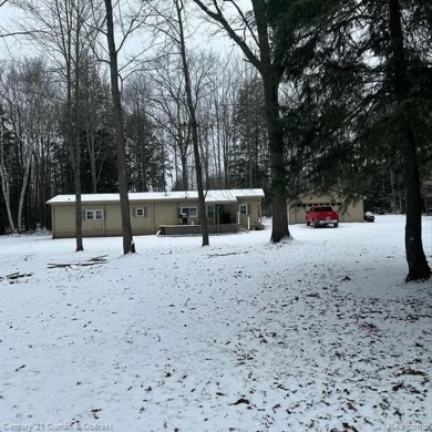 Otsego Lake Home Sale Pending in Gaylord Michigan