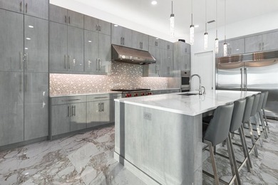 Rare Bayfront Opportunity. Constructed with concrete and just 3 - photo 13
