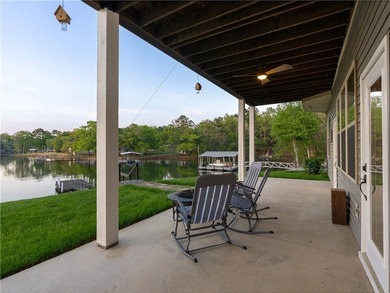 Waterfront living at its finest on Lake Secession. A 2018 - photo 33