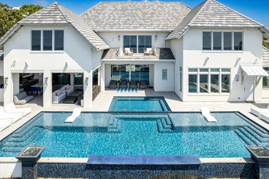 Rare Bayfront Opportunity. Constructed with concrete and just 3 - photo 39
