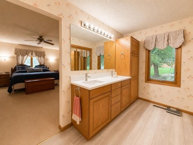 Quality-built brick ranch in desirable River Forest Estates! - photo 43