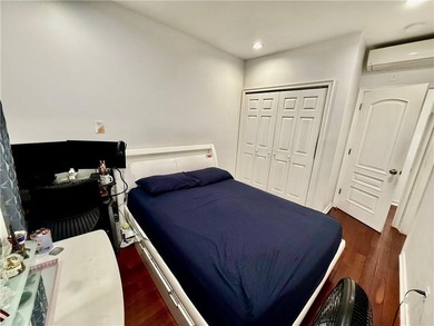 Totally renovated and stunning fully detached Victorian home in - photo 5