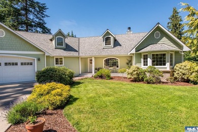 Welcome to a home where craftsmanship, comfort, and Sequim - photo 2