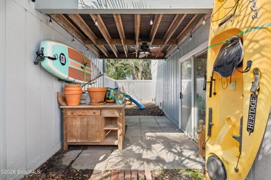 Well-appointed townhome in an ideal island location! Come see - photo 9