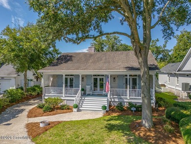 Location, lifestyle, and lovingly maintained, this one has it - photo 1