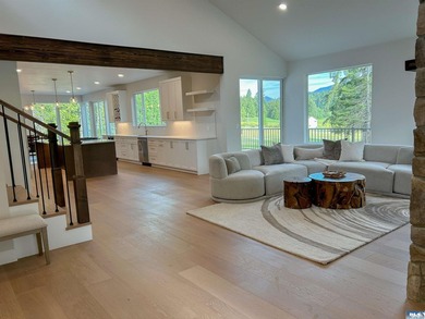 Nestled along Lost Mountain road, this gorgeous custom home sits - photo 9
