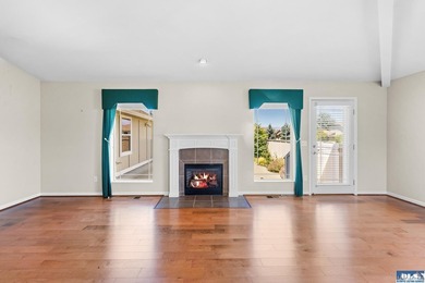 Welcome home to this beautifully maintained 3 bedroom, 2 bath - photo 5