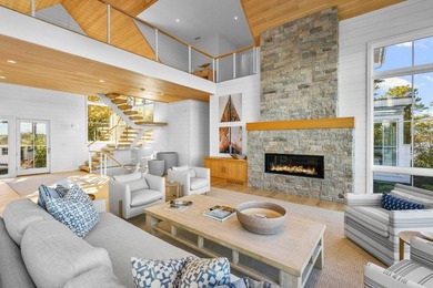 Nestled above the shimmering waters of Bassing Harbor, this - photo 6