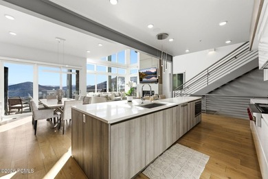 Apex 1901 is a 4-bedroom, 5-bathroom townhome offering 3,191 - photo 7
