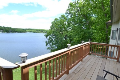 SPRAWLING LAKEFRONT HOME at its BEST! - photo 14