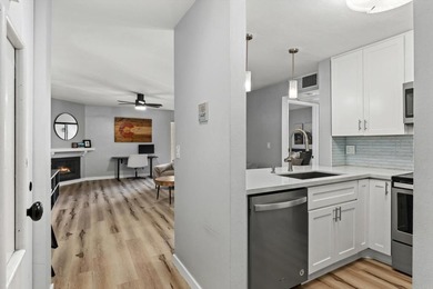 (private lake, pond, coastal) Condo For Sale in San Diego California