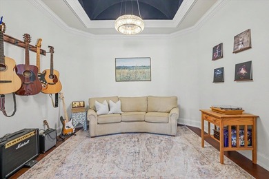 Gorgeous custom home located on the SouthWood Golf Course! This - photo 10