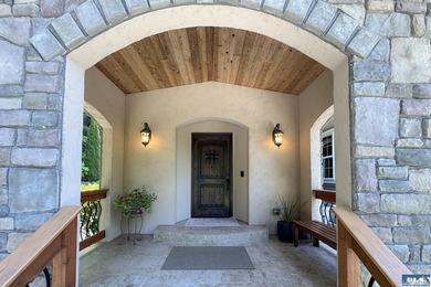 Welcome home to Tuscany North West! This beautiful custom home - photo 4