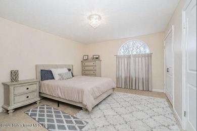 Welcome to 124 Erika Loop, a beautifully maintained - photo 13