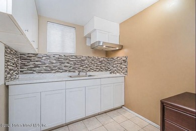 Welcome to 124 Erika Loop, a beautifully maintained - photo 20