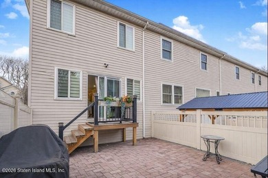 Welcome to 124 Erika Loop, a beautifully maintained - photo 27