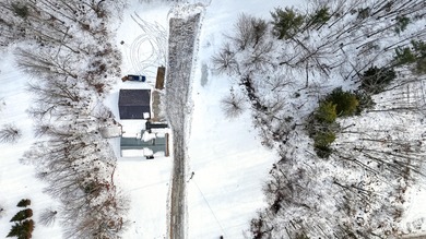 Serene Living & 4.5 Private Acres Minutes from the Belgrade