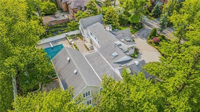 Welcome to 26 High Point Road, a stunning custom residence - photo 8